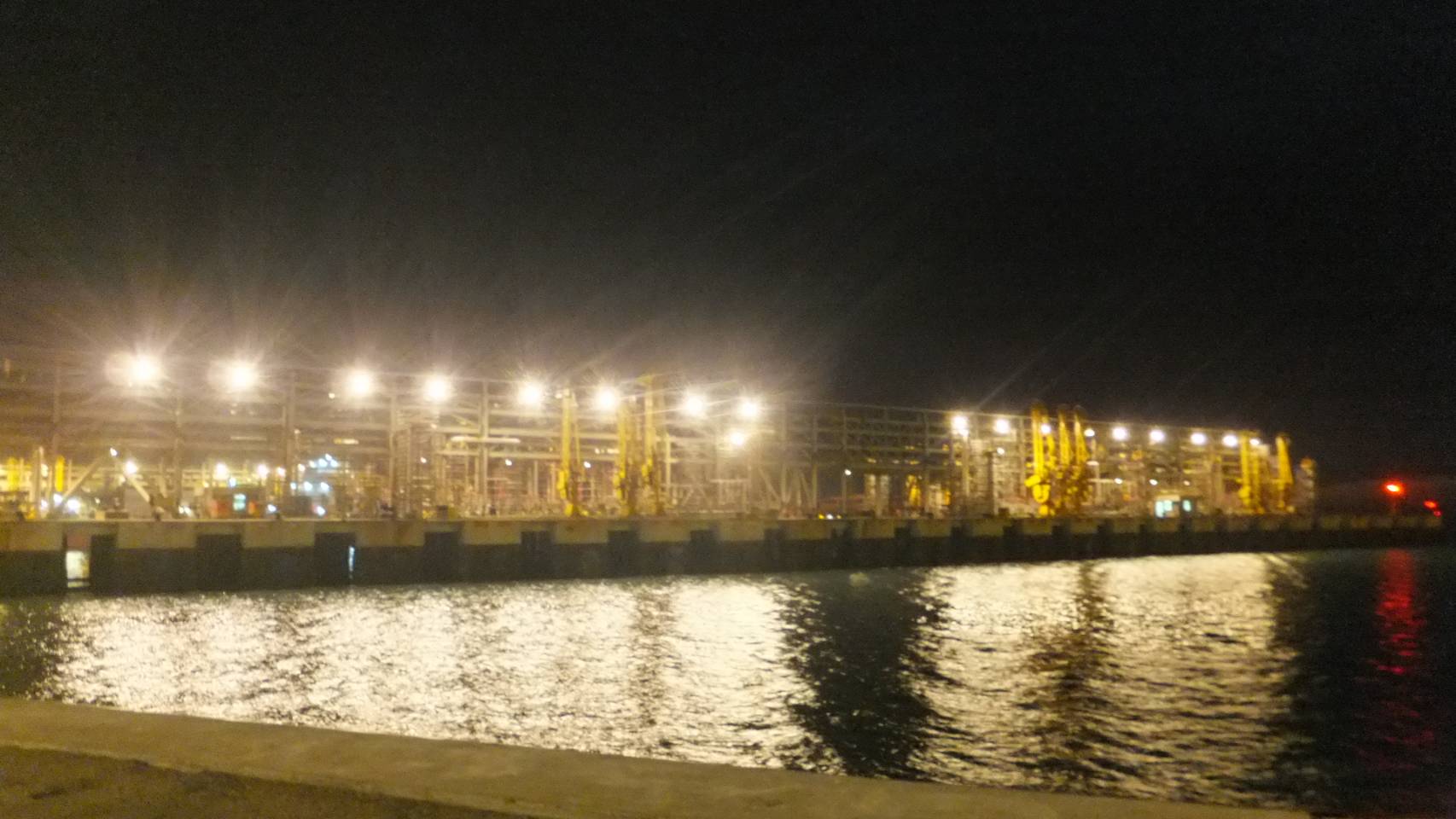 LED Lighting Solutions for Harbor in Petrochemical Plant_THT-EX